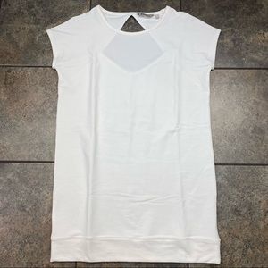 Women’s Athleta Cocoon Dress Size Medium